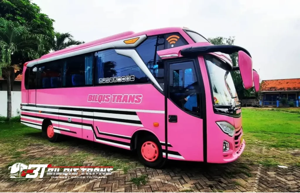 sewa bus medium surabaya